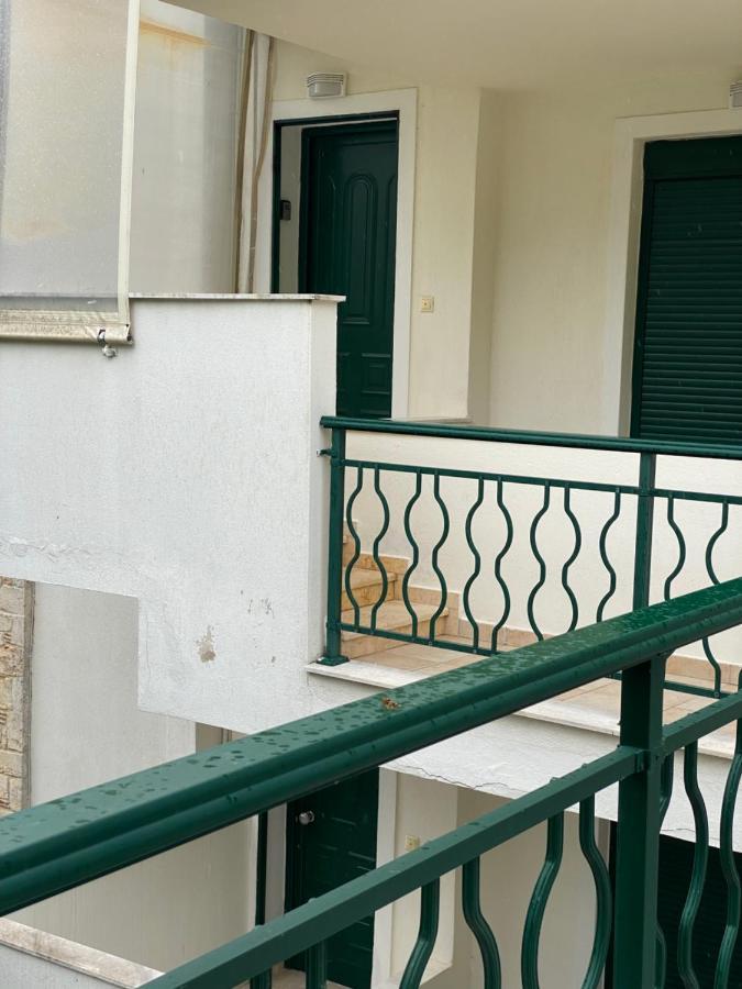 Nea Skioni Apartment Exterior photo